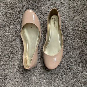Xhileration Nude Patent Ballet Flats size 8.5